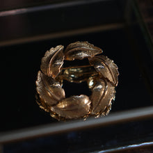 画像をギャラリービューアに読み込む, アンティーク ブローチ リーフリース