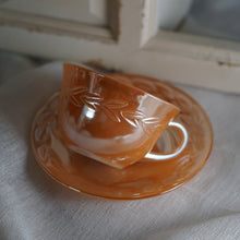 画像をギャラリービューアに読み込む, 【Fire-King】ピーチラスター カップ&ソーサー ローレルシリーズ