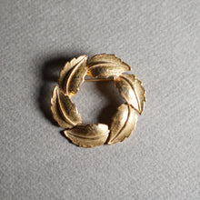 画像をギャラリービューアに読み込む, アンティーク ブローチ リーフリース