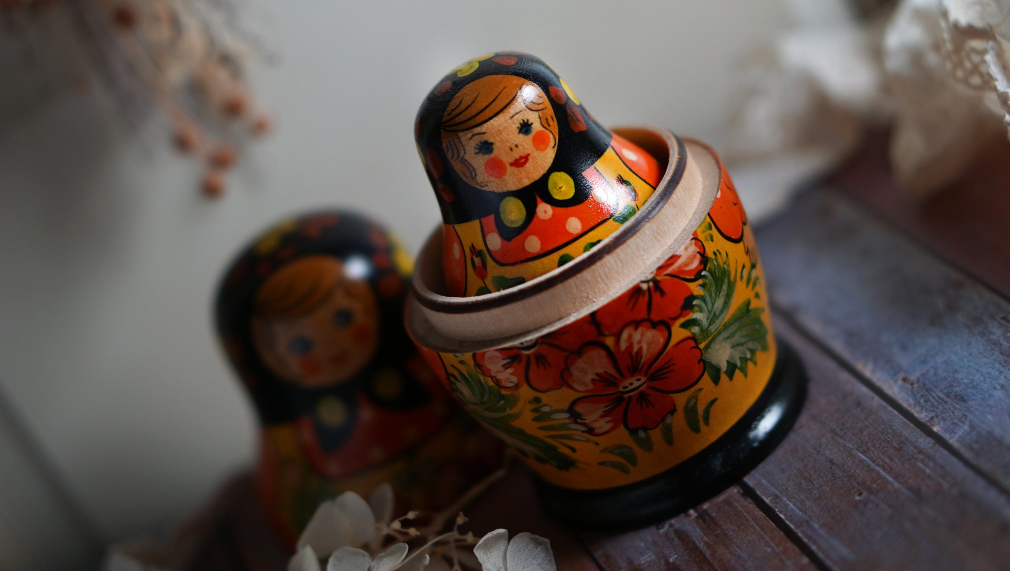 訳ありロシア雑貨☆特大木製人形ロシア青のサンタクロース木彫り