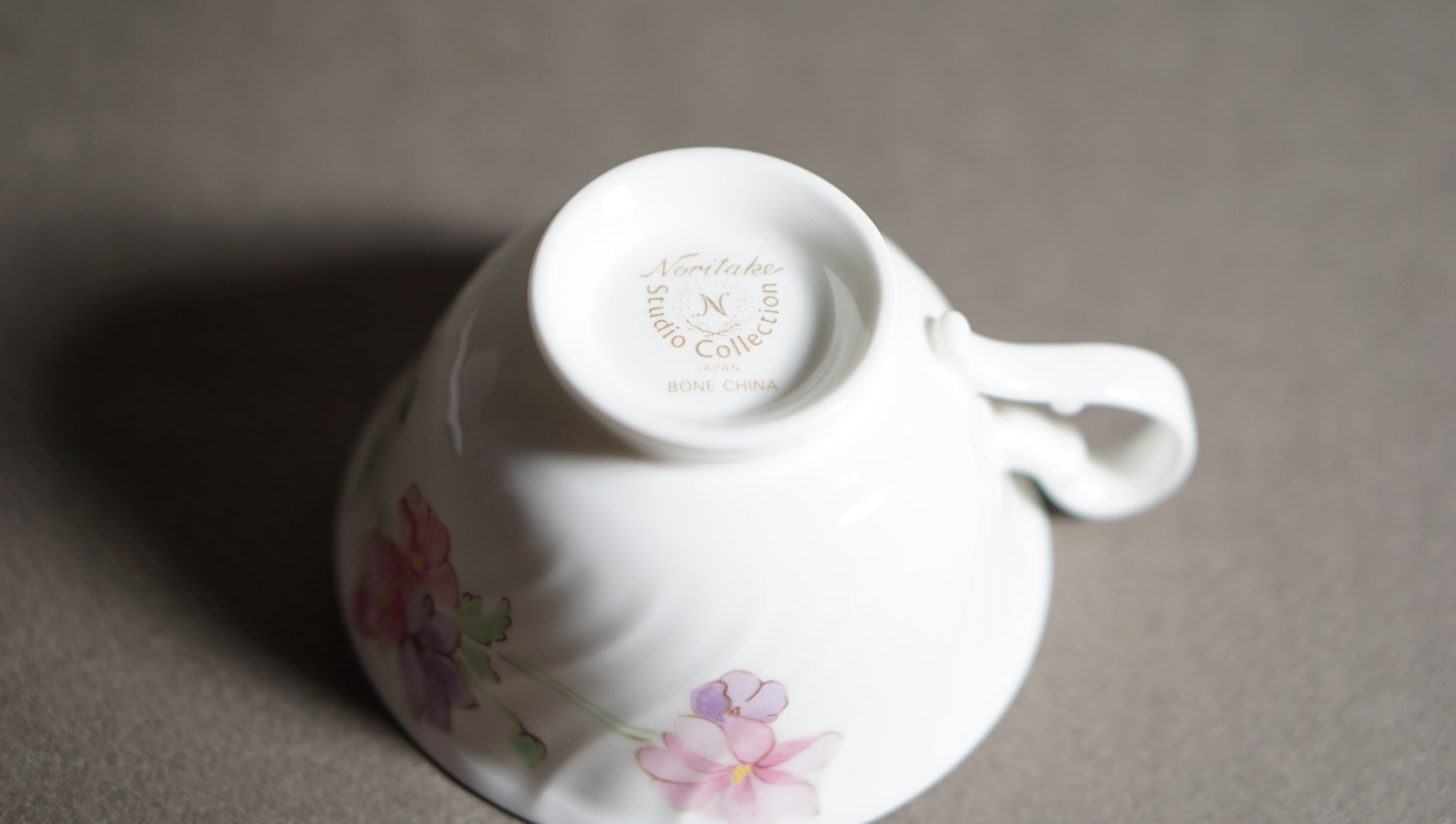 通販企業■□ [9]Noritake ノリタケ スタジオコレクション 猫置物 約11cm 美術品 □■ 洋風